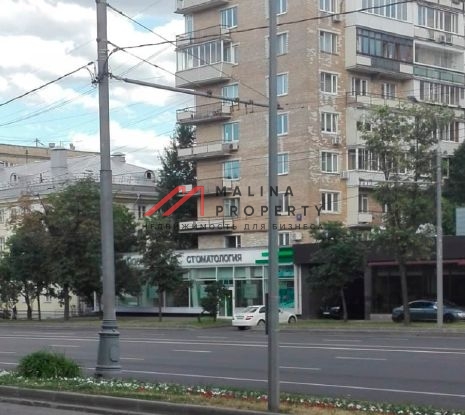 Продажа торгового помещения на Комсомольском проспекте