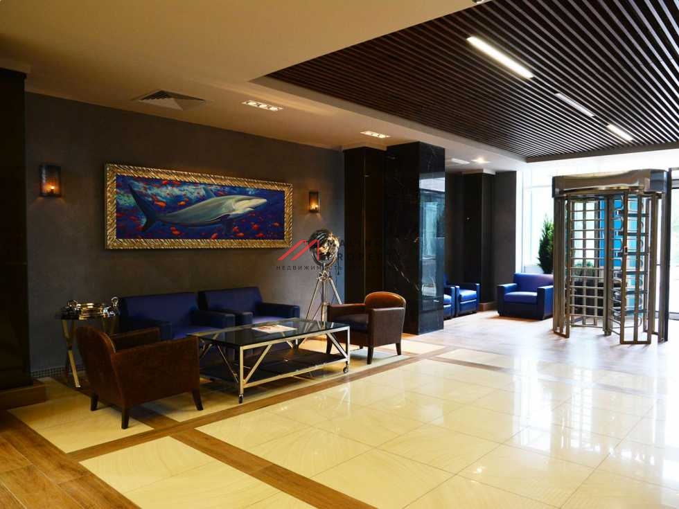 Аренда торгового помещения в БЦ "Порт Плаза"