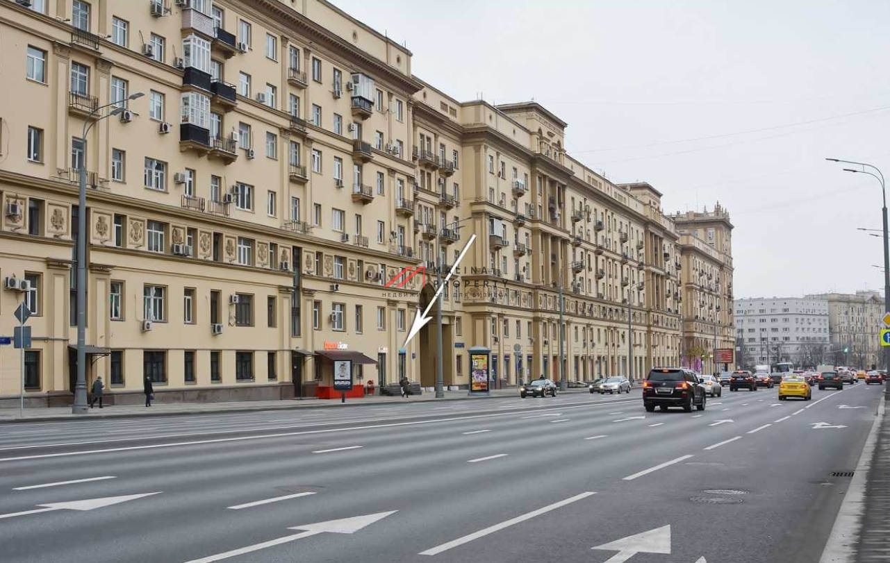 Продажа торгового помещения с сетевым арендатором магазин "Интим"