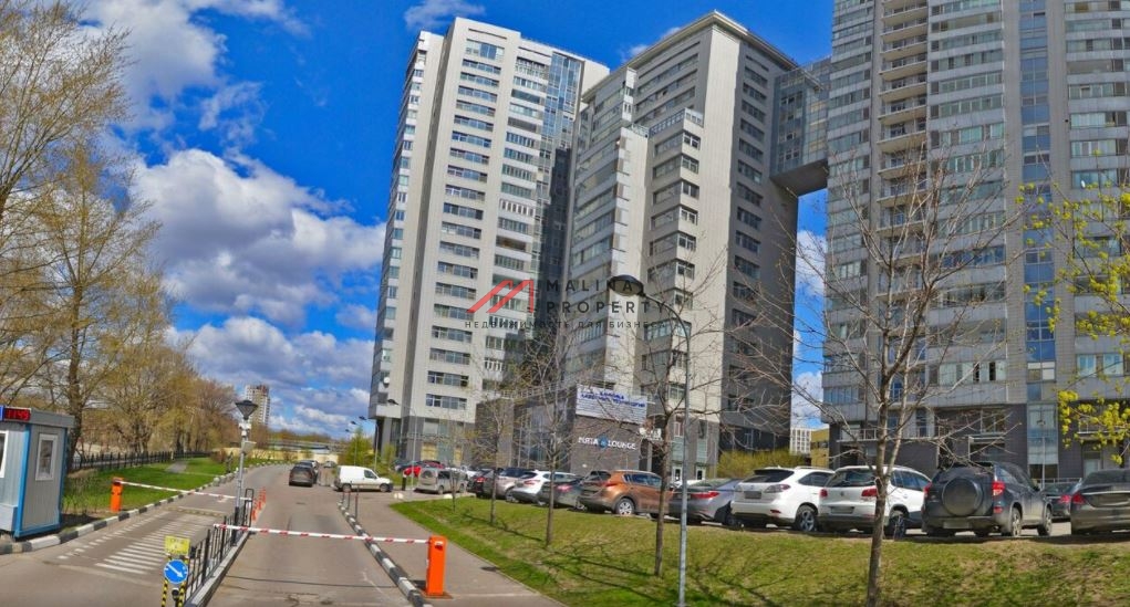 Продажа помещения с арендаторами на Шмитовском проезде