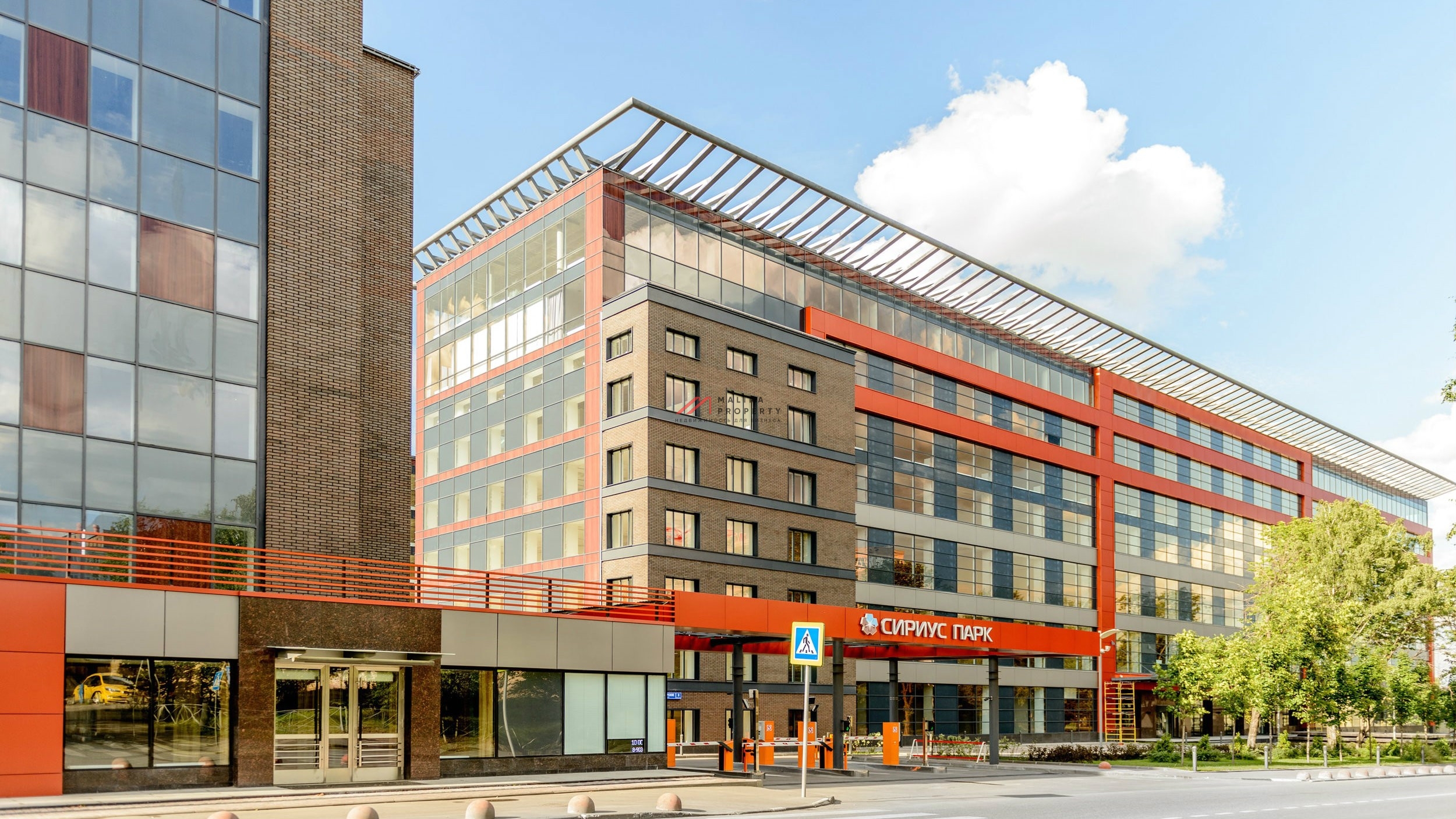 Аренда торгового помещения в бизнес-центре "Сириус Парк"