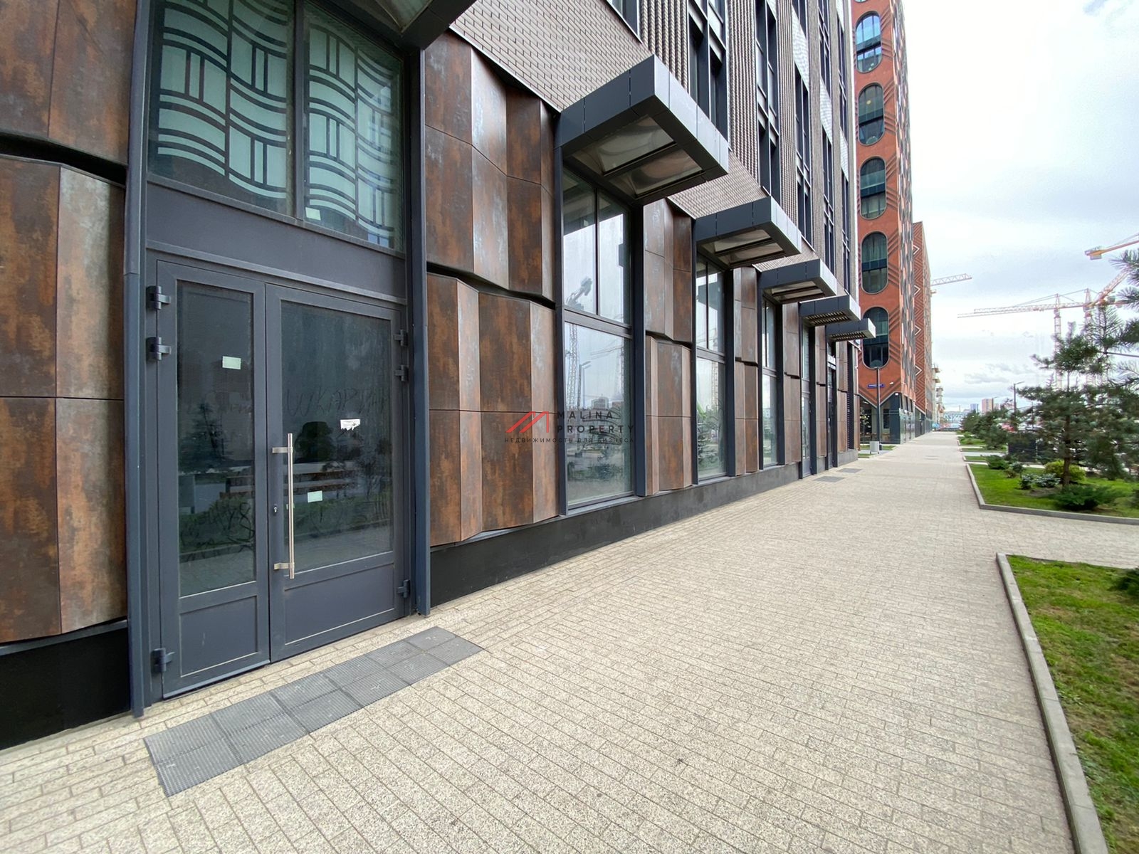 Аренда торгового помещения в новостройке