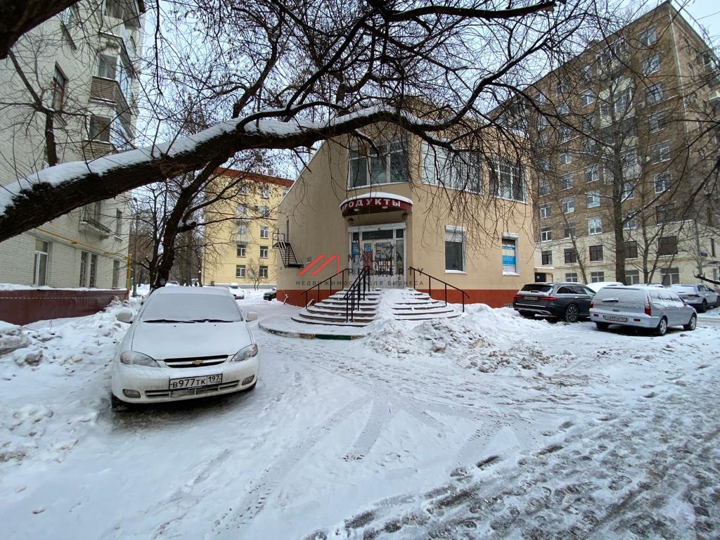 Аренда торгового помещения под медицинский центр у метро Автозаводская 