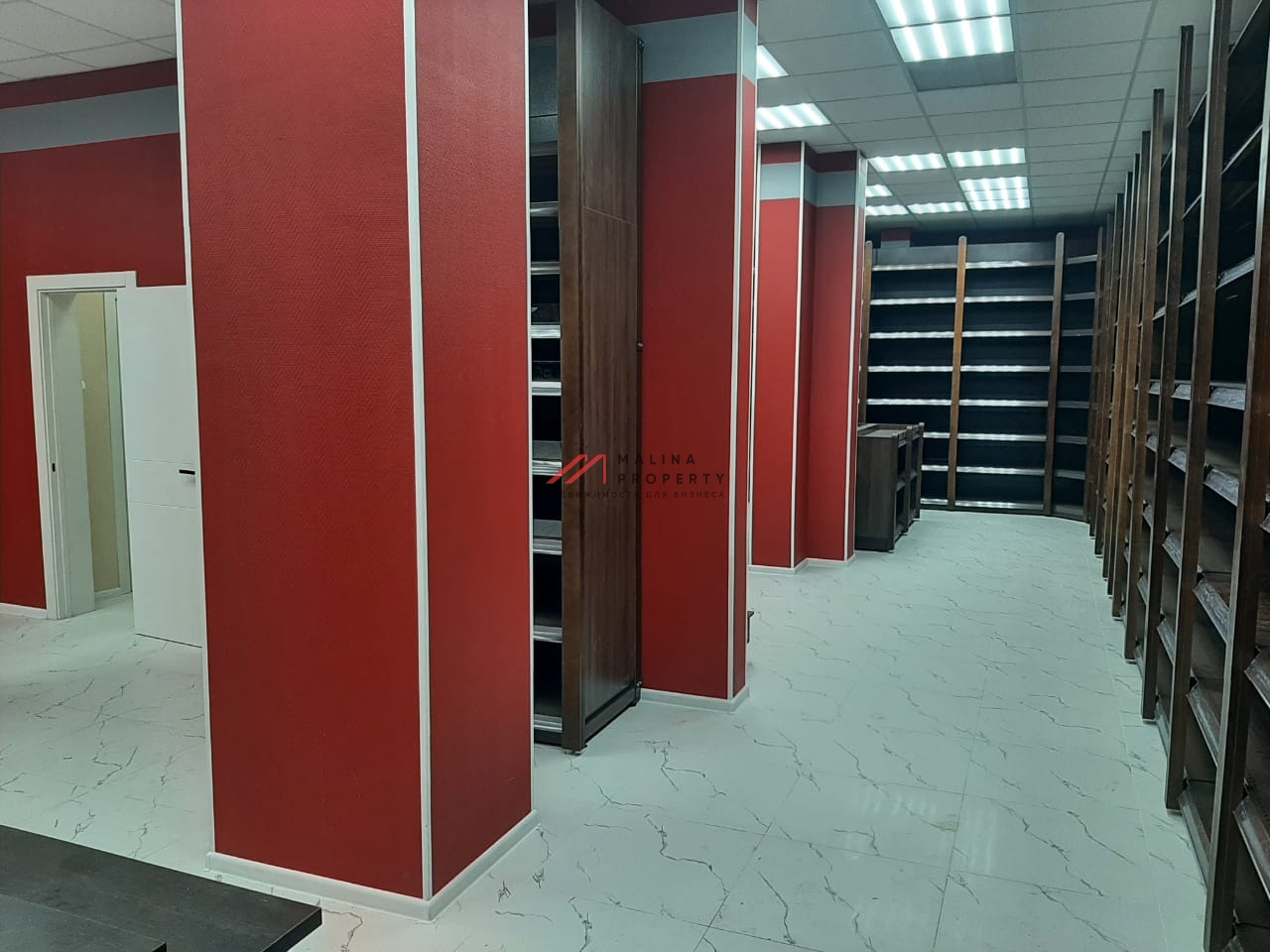 Продажа помещения с арендатором Бристоль