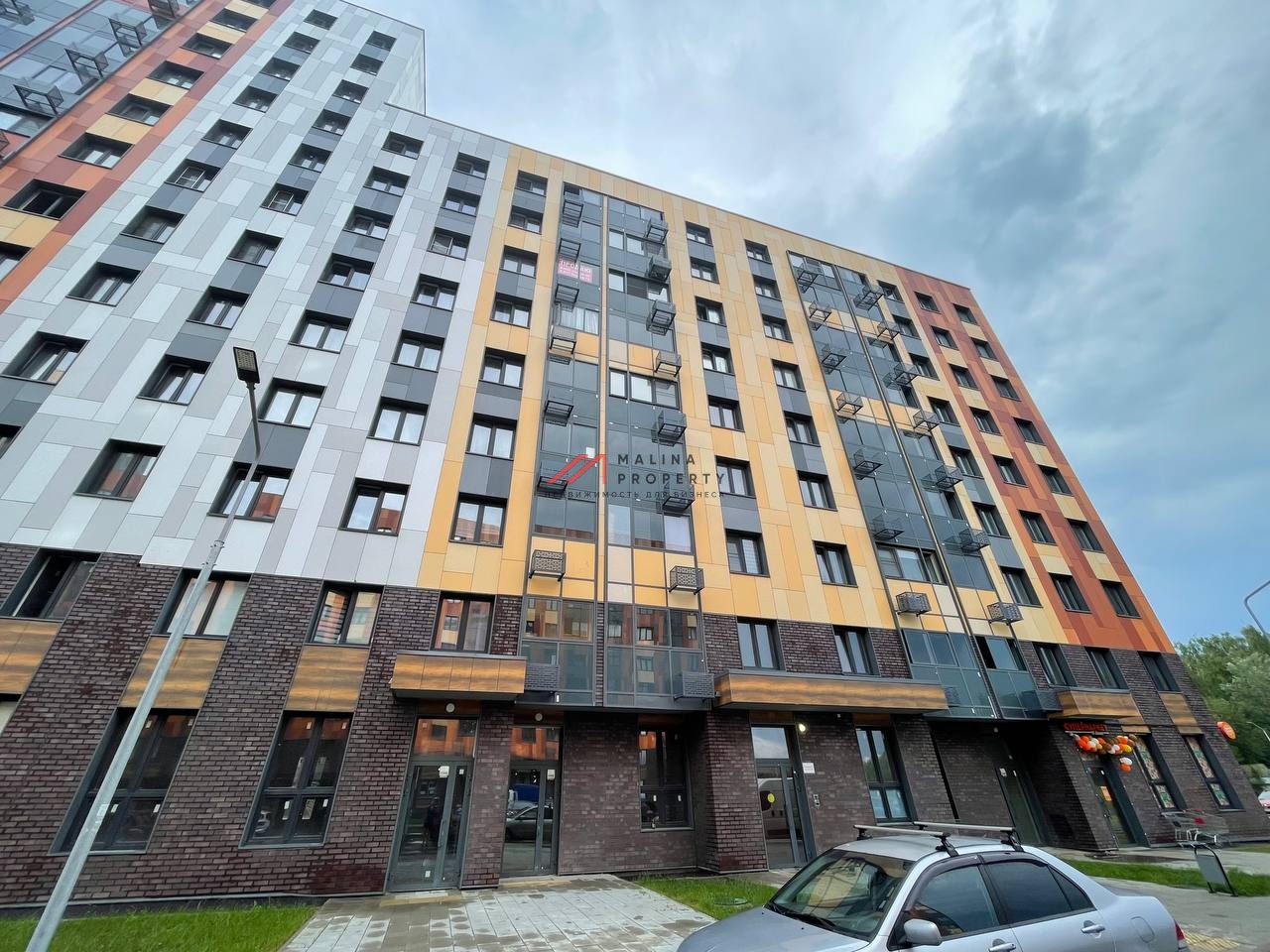 Продажа торгового помещения в ЖК "Кленовые Аллеи"