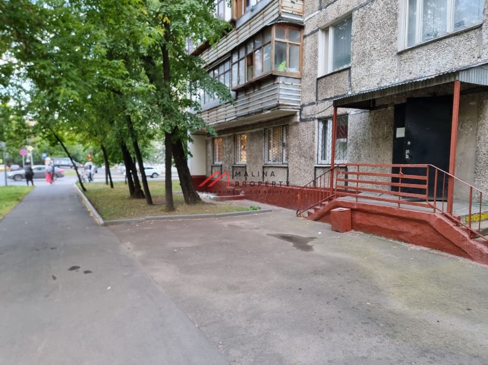 Продажа помещения с арендаторам на Петровско-Разумовском проезде
