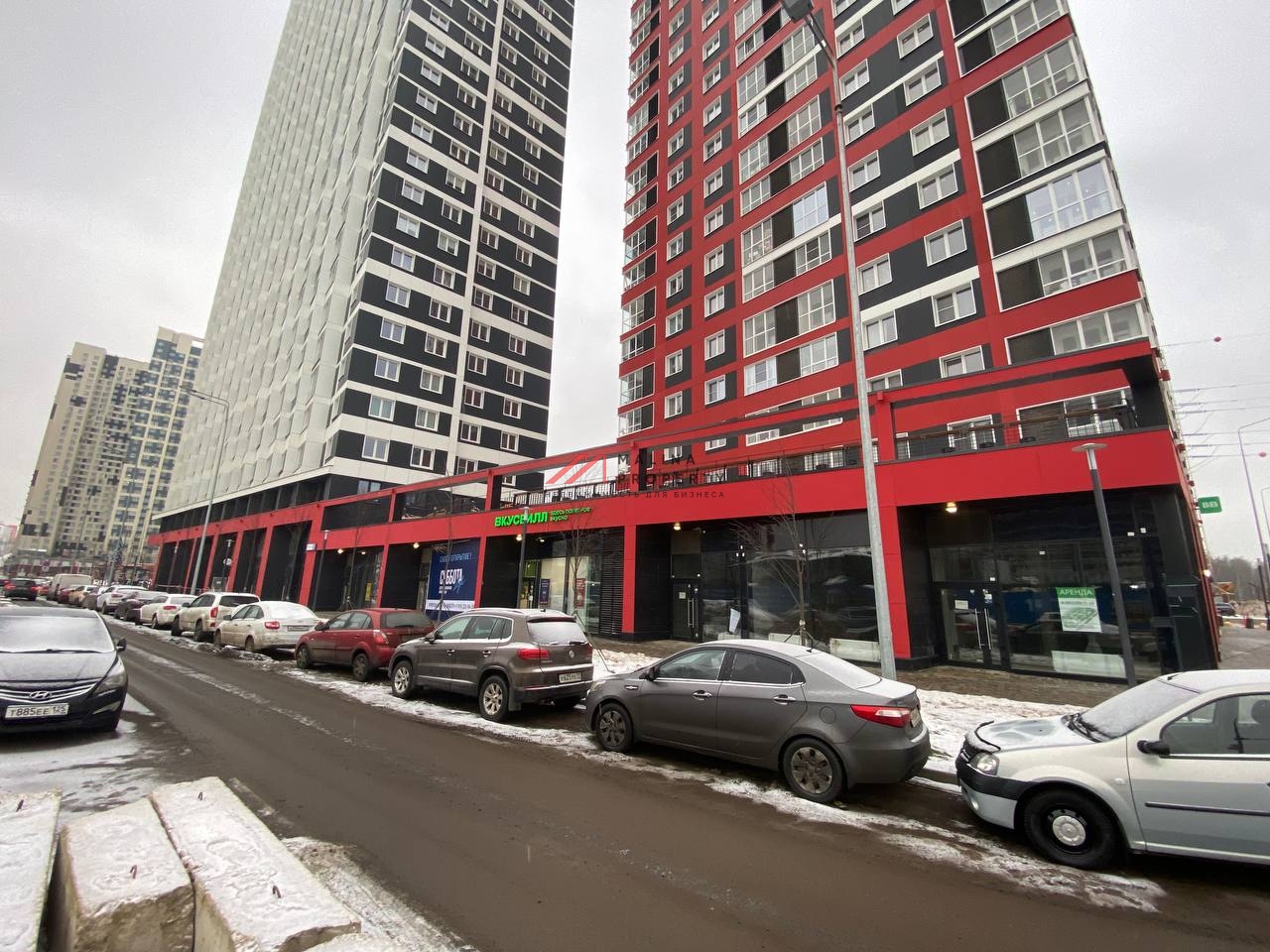 Продажа торгового помещения в сетевыми арендаторами