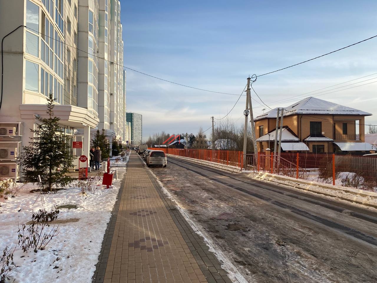 Продажа торгового помещения с супермаркетом "Верный"