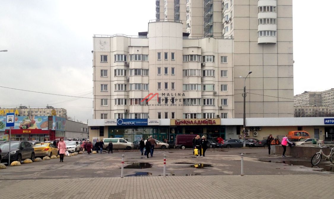 Аренда помещения на выходе из метро Перово