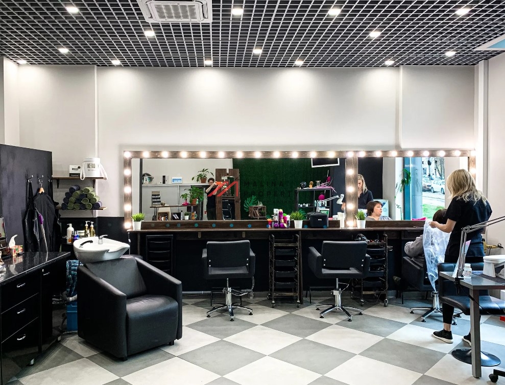 Продажа помещения с арендатором ЖК «Семеновский парк»