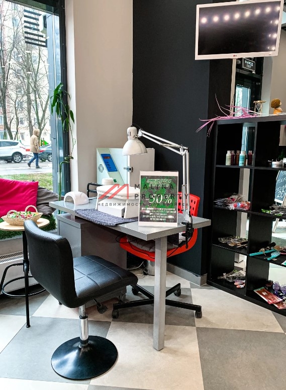 Продажа помещения с арендатором ЖК «Семеновский парк»