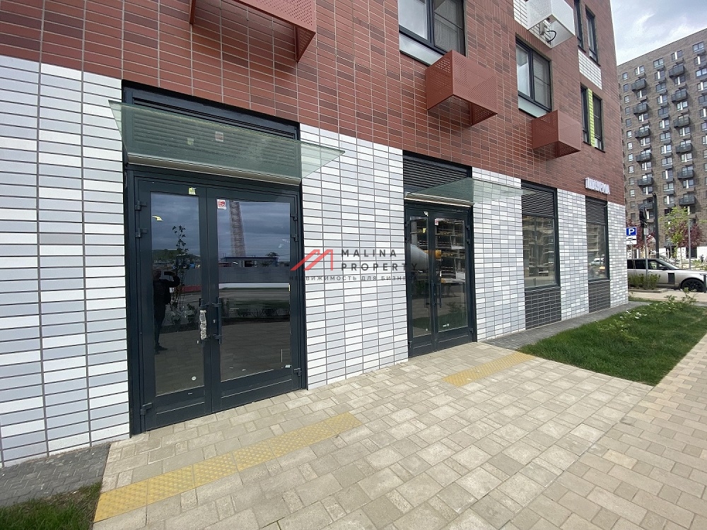 Аренда торгового помещения у метро Филатов Луг