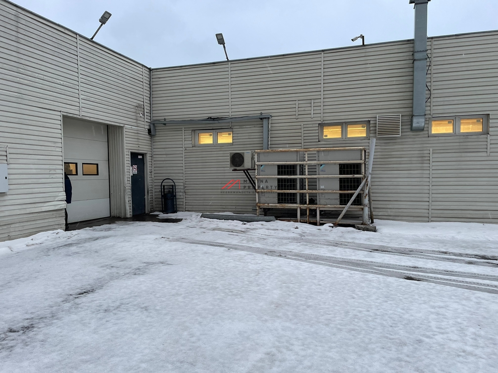 Продажа торгового здания с супермаркетом ДА