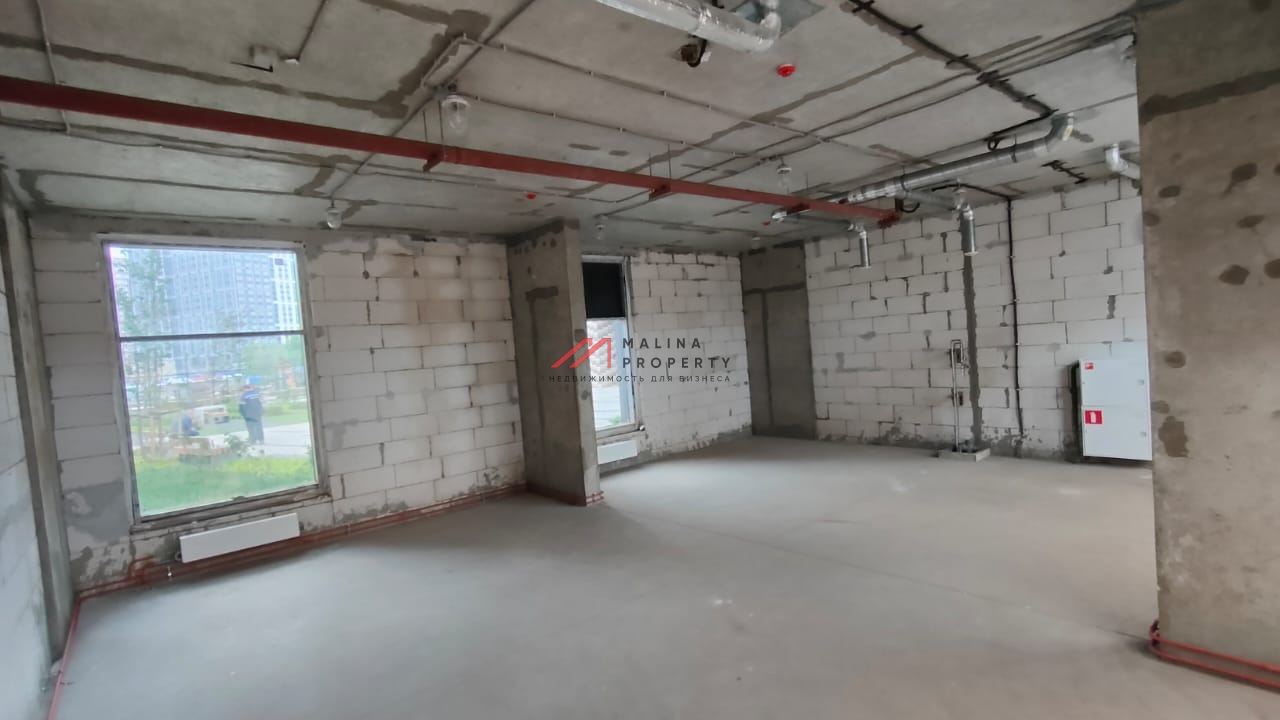 Продажа торгового помещения с магазином "Винлаб" 