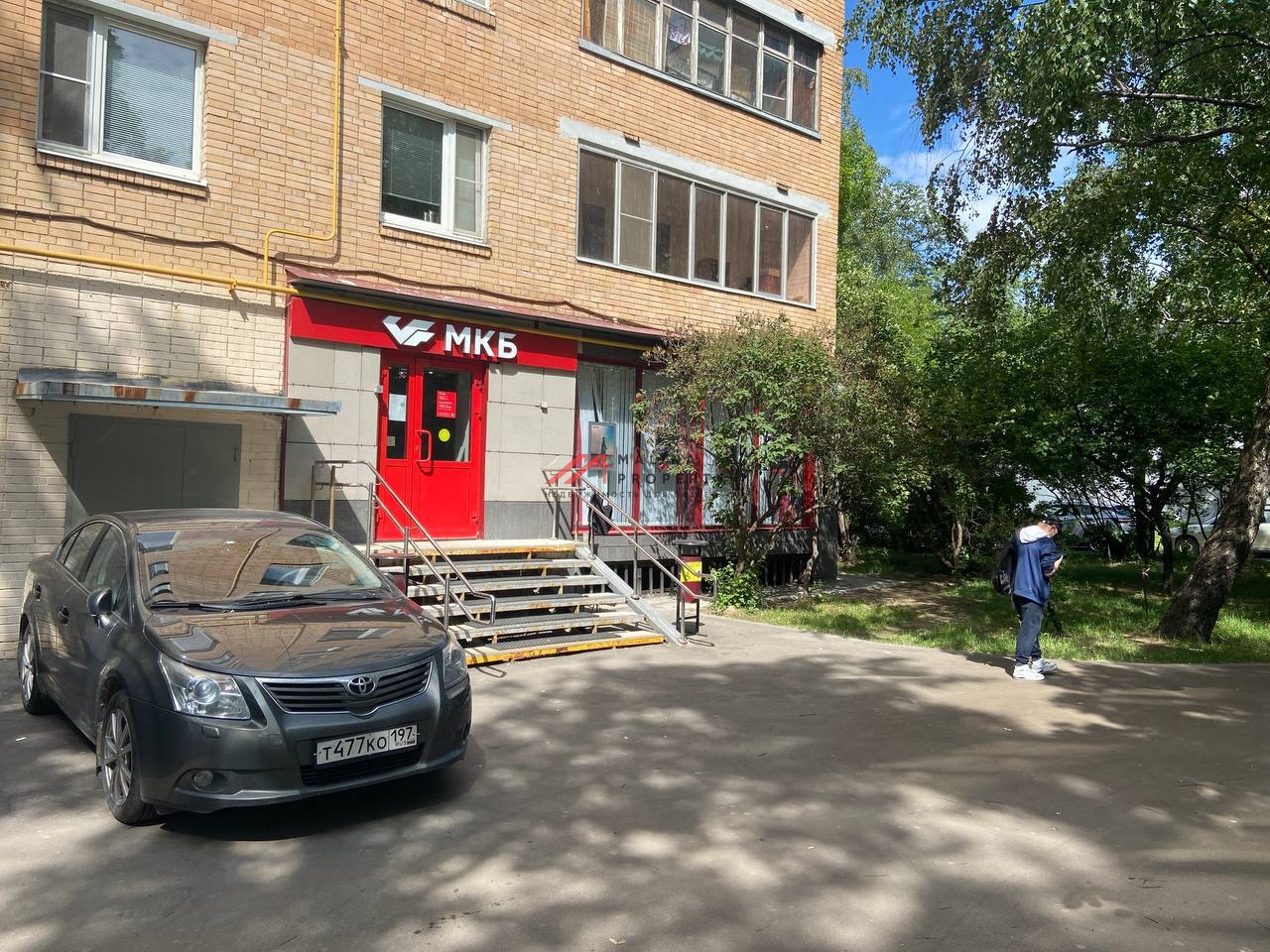 Аренда помещения на выходе из метро Кантемировская