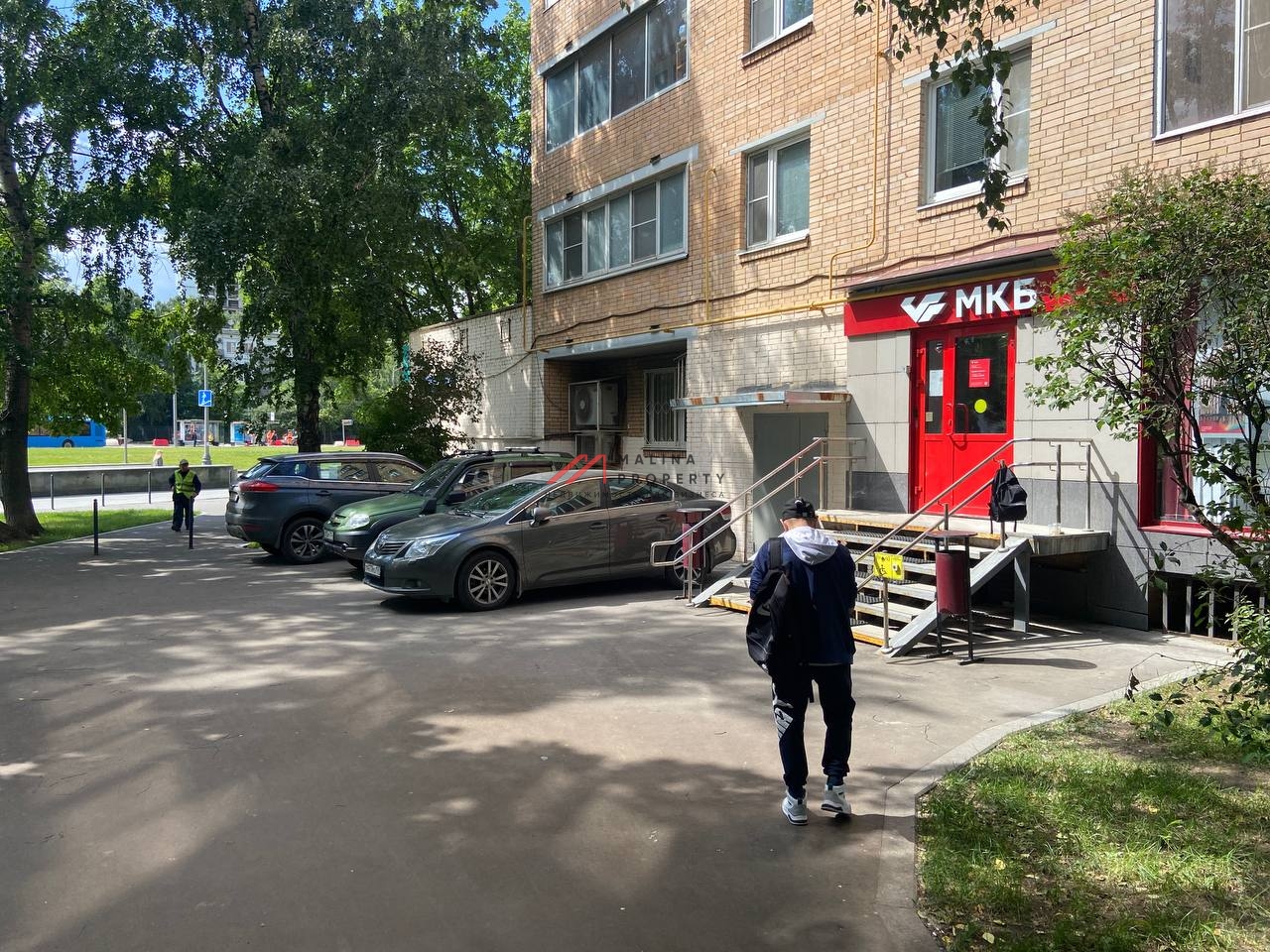 Аренда помещения на выходе из метро Кантемировская