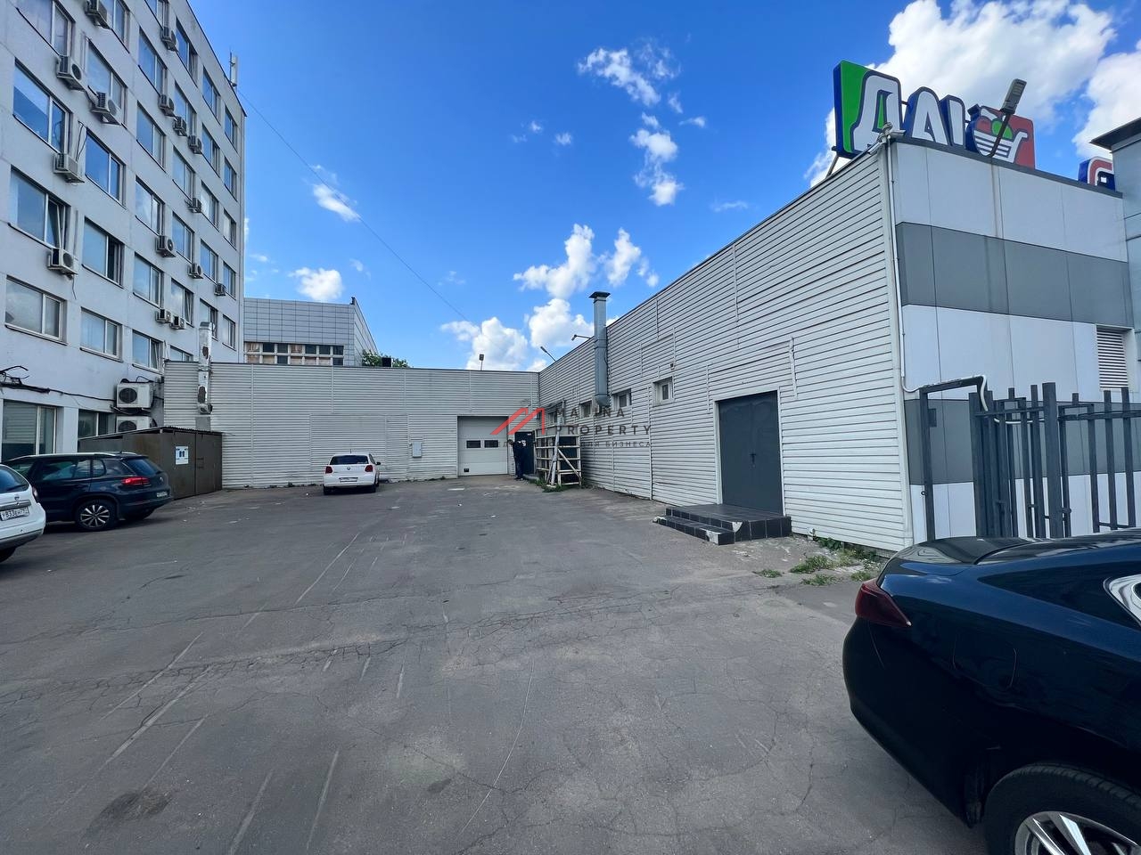 Продажа торгового здания с супермаркетом ДА