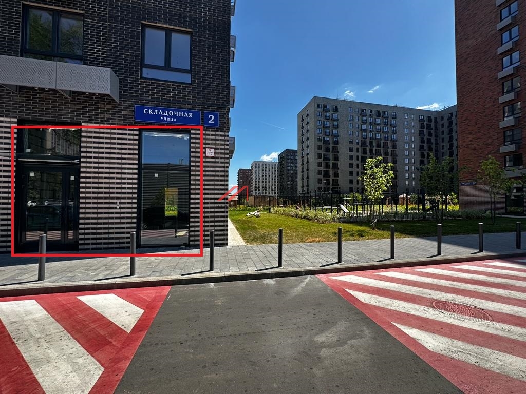 Аренда торгового помещения в ЖК "Шереметьевский" на Складочной