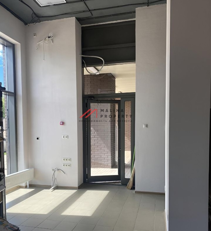 Продажа торогового помещения в ЖК "Сиренвый парк" 