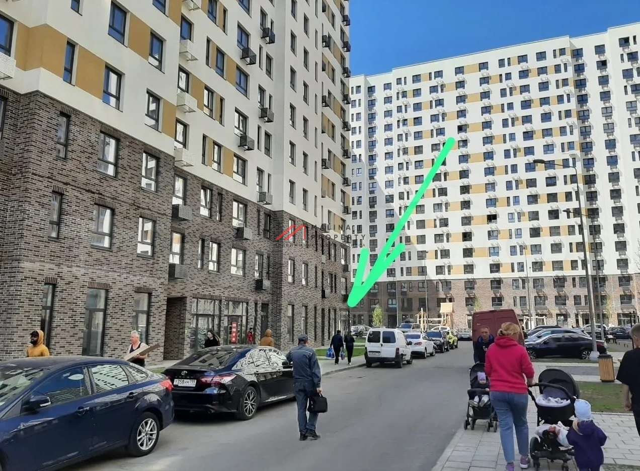 Продажа коммерческого помещения с арендатором Бристоль 