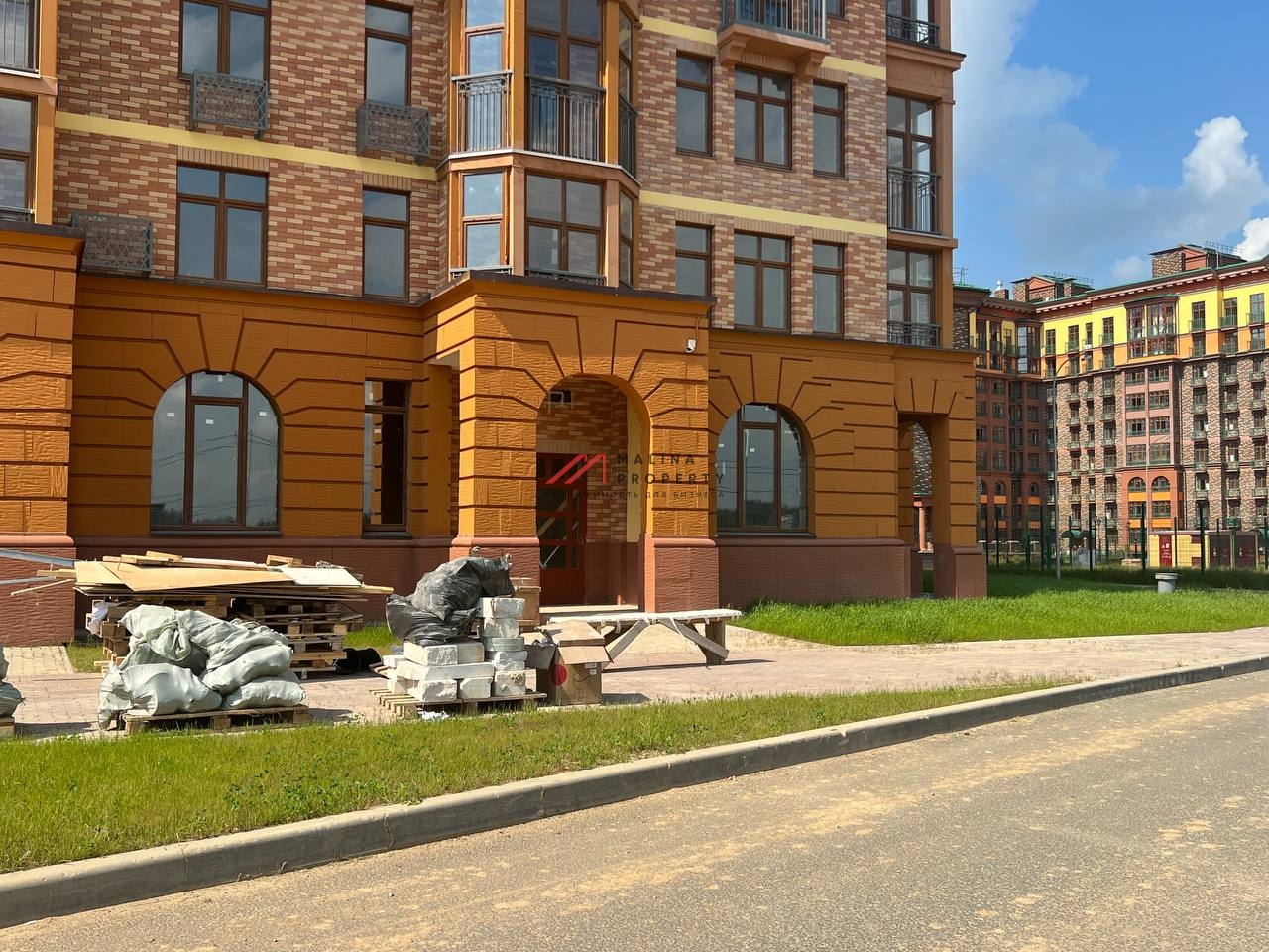 Продажа торгового помещения с арендатором Вкусвилл