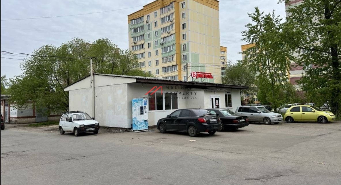 Продажа здания с арендатором Бристоль