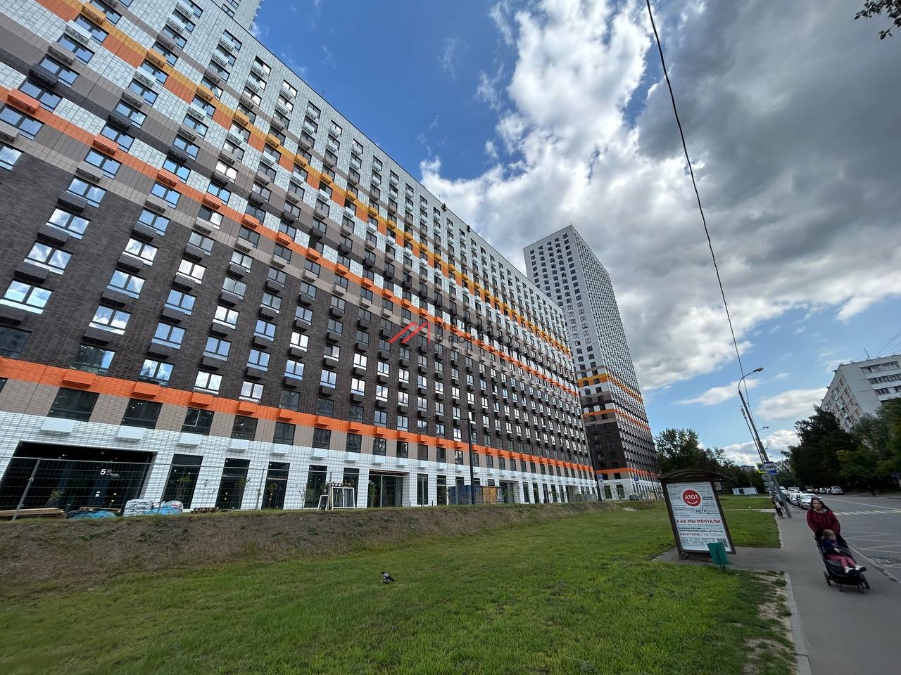 Продажа помещения с арендаторами в ЖК «Дмитровский парк»