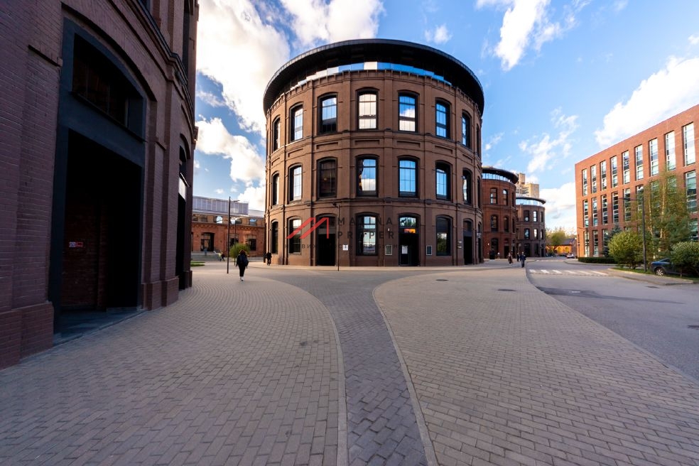 Аренда торгового помещения в БЦ Арма