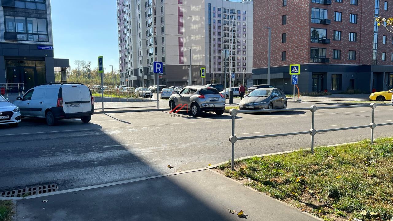 Продажа помещения с арендатором Бристоль