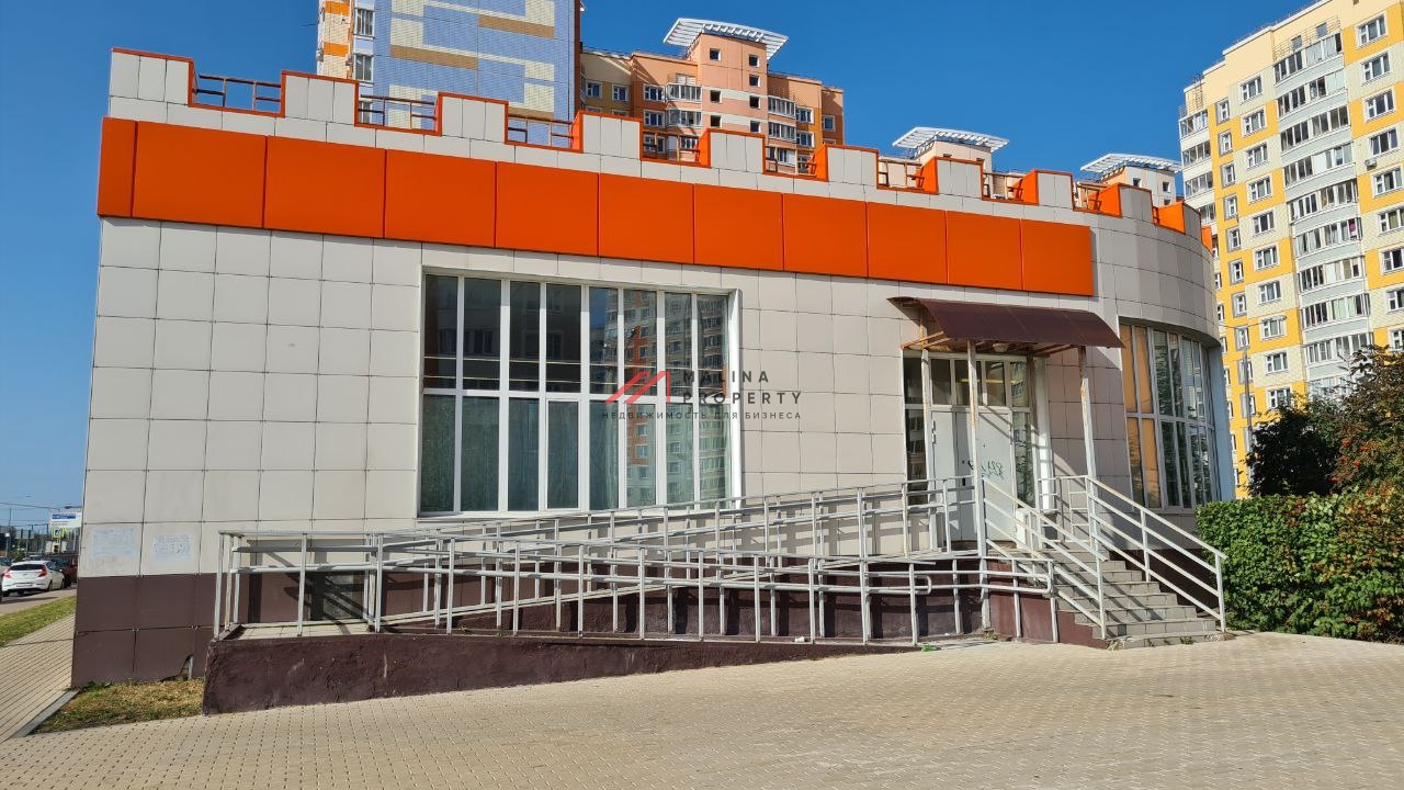 Продажа торгового помещения с арендатором "Сбербанк" и "Дикси"