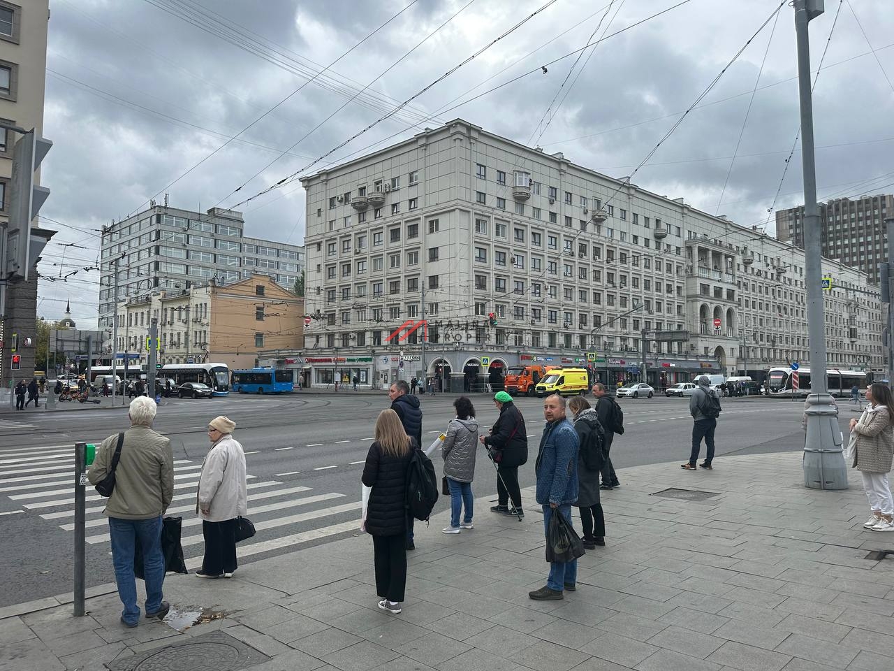 Продажа помещения с арендаторами рядом с метро Красносельская