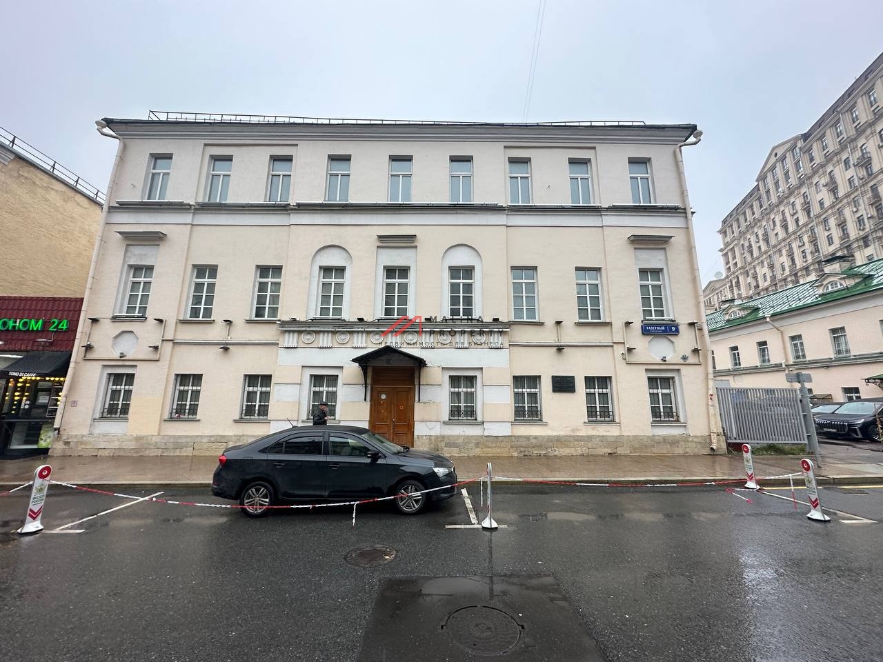 Аренда помещения у метро Охотный ряд 