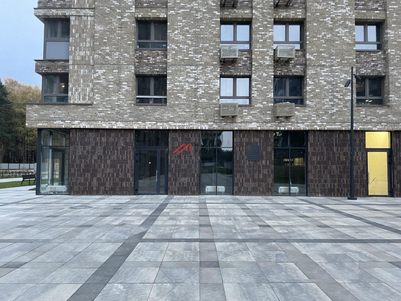 Аренда торгового помещения в новом ЖК "Тропарево парк" 