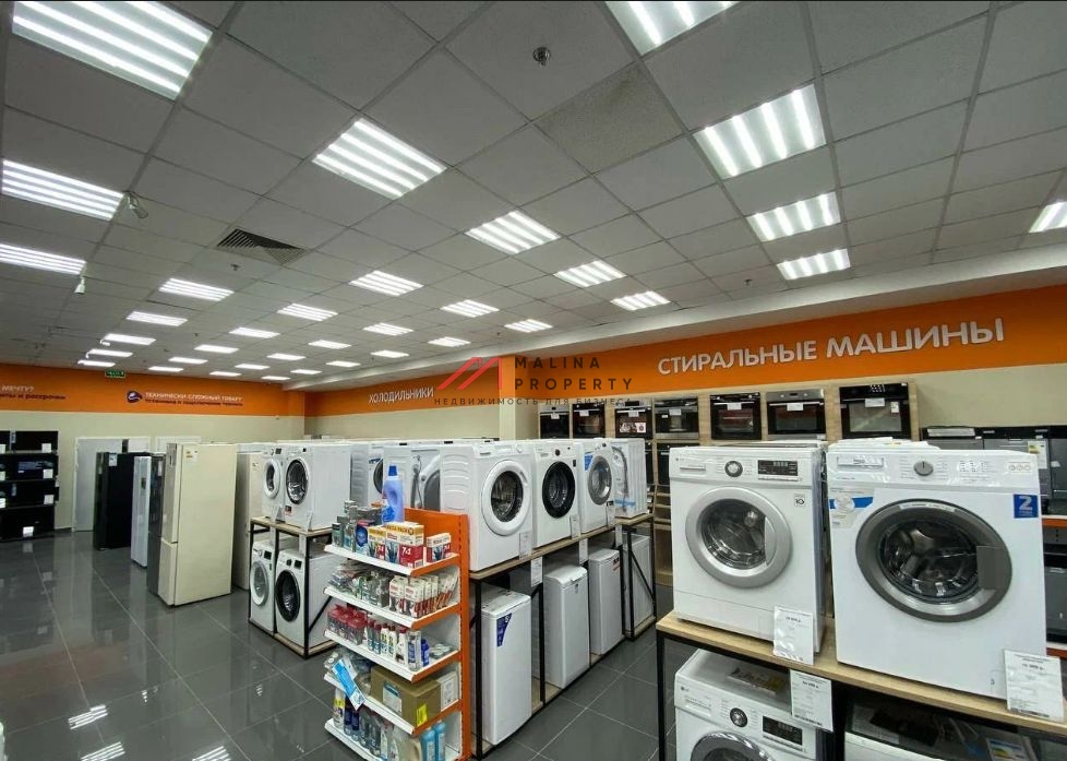Продажа помещения в торговом центре Лига