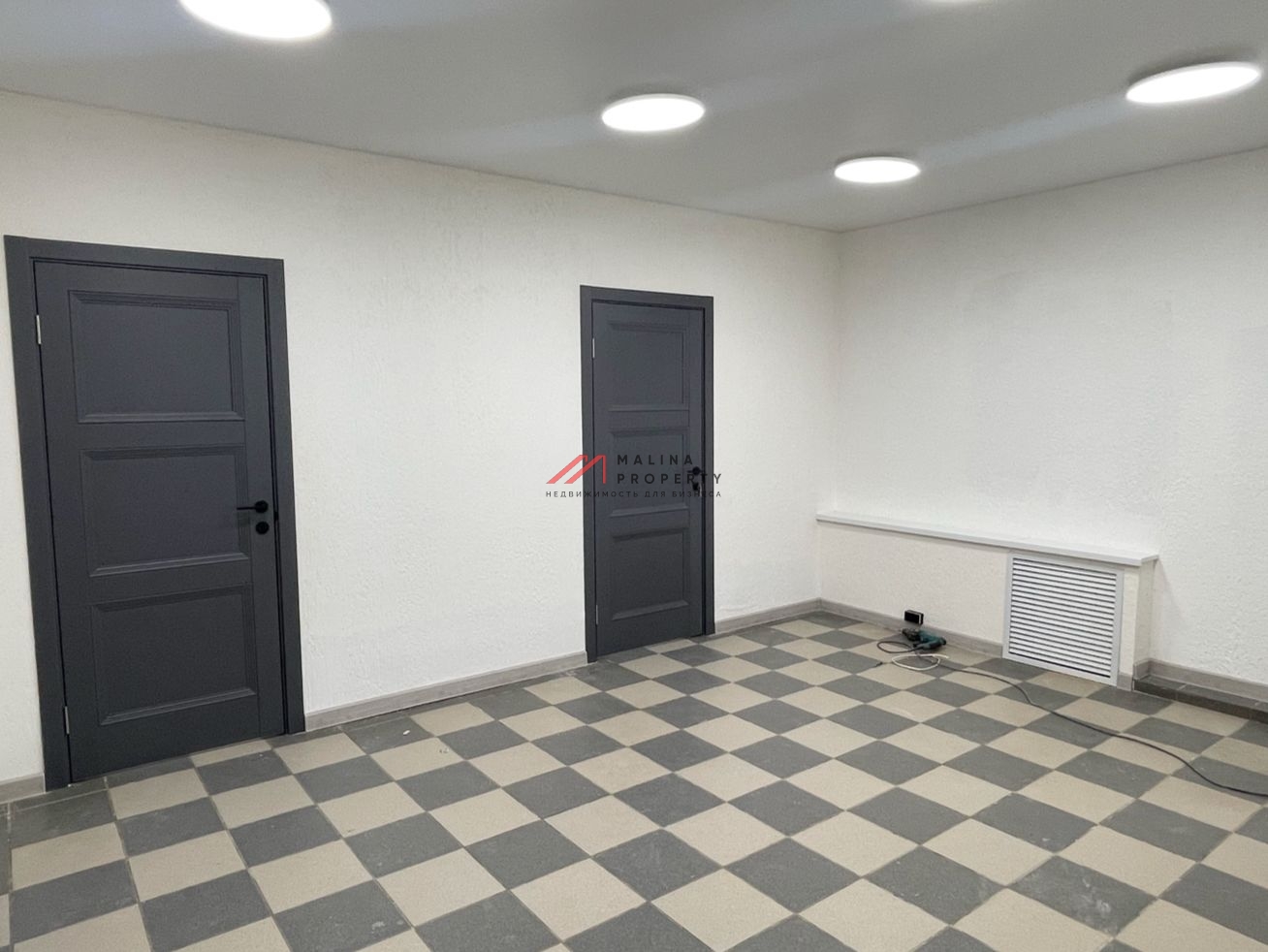 Продажа коммерческого помещения с арендаторами на Кунцевской