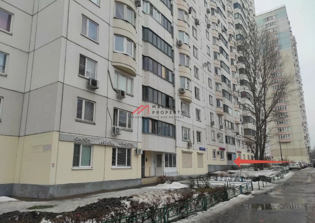 Продажа коммерческого помещения в Отрадном 