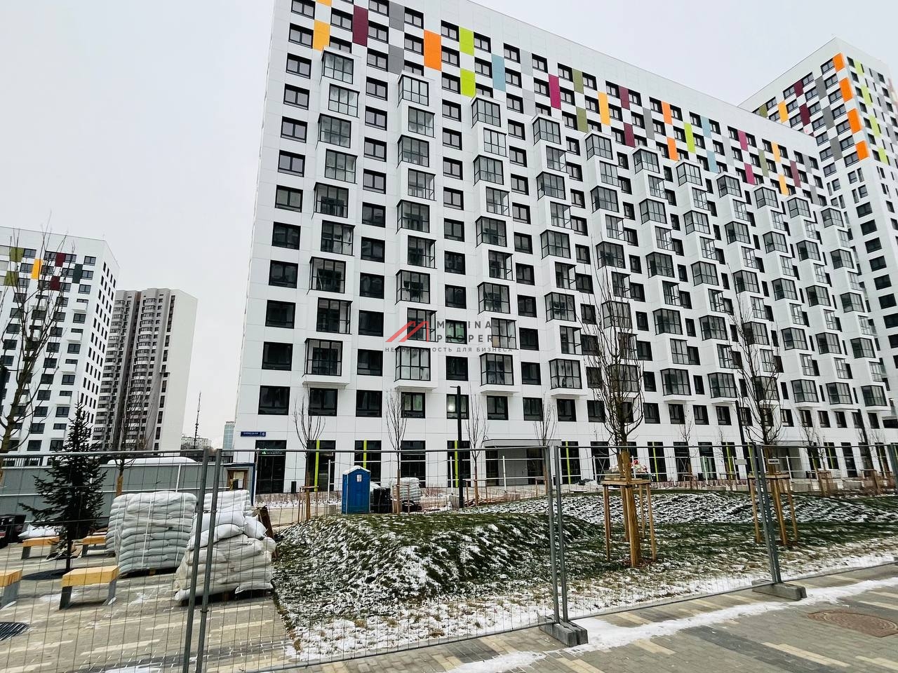 Продажа помещения с федеральными арендаторами в ЖК "Green Park"