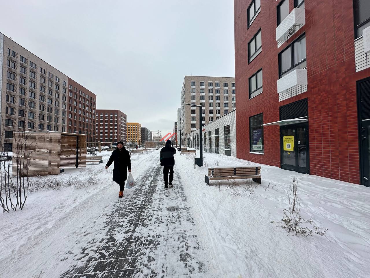 Продажа нежилого помещения в ЖК "Ильинские Луга"