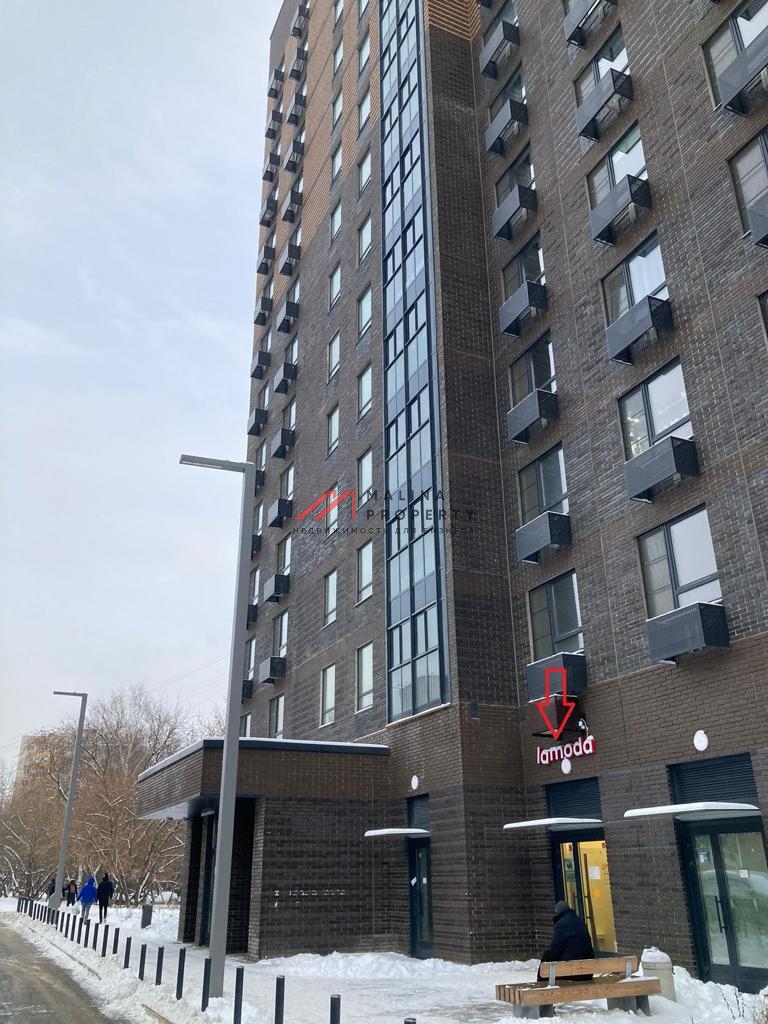 Продажа коммерческого помещения с арендатором в ЖК "Измаловский 11" 