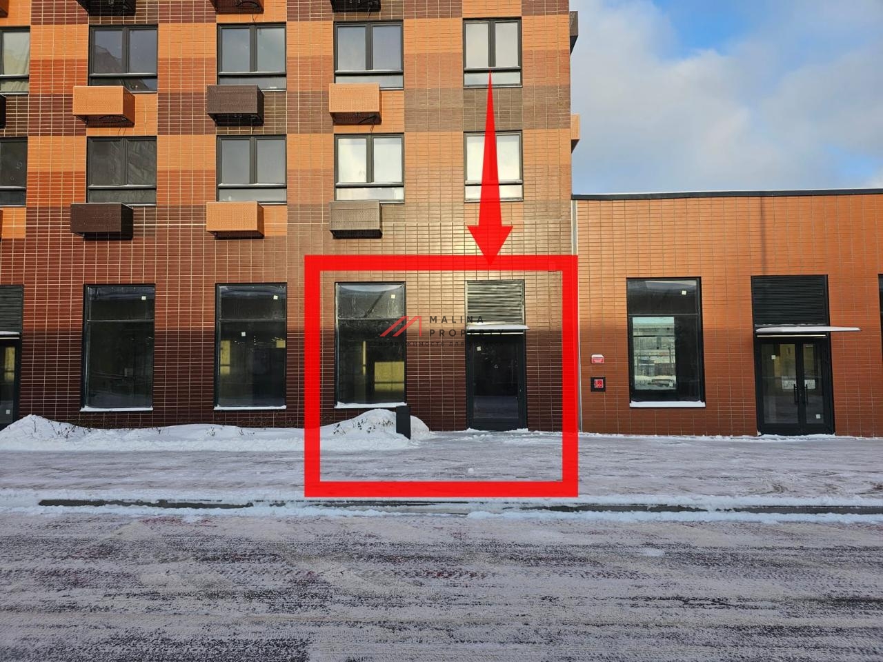 Продажа помещения с магазином Винлаб в ЖК "Большая Академическая-85"