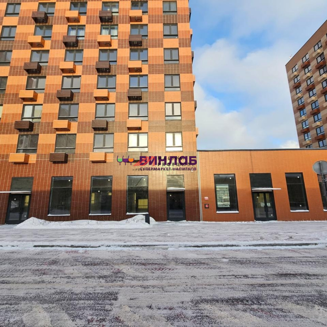 Продажа помещения с магазином Винлаб в ЖК "Большая Академическая-85"