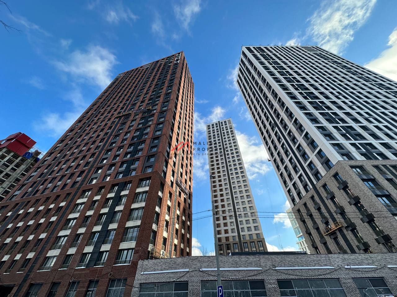 Продажа торгового помещения в ЖК "EVER" 1-я линия