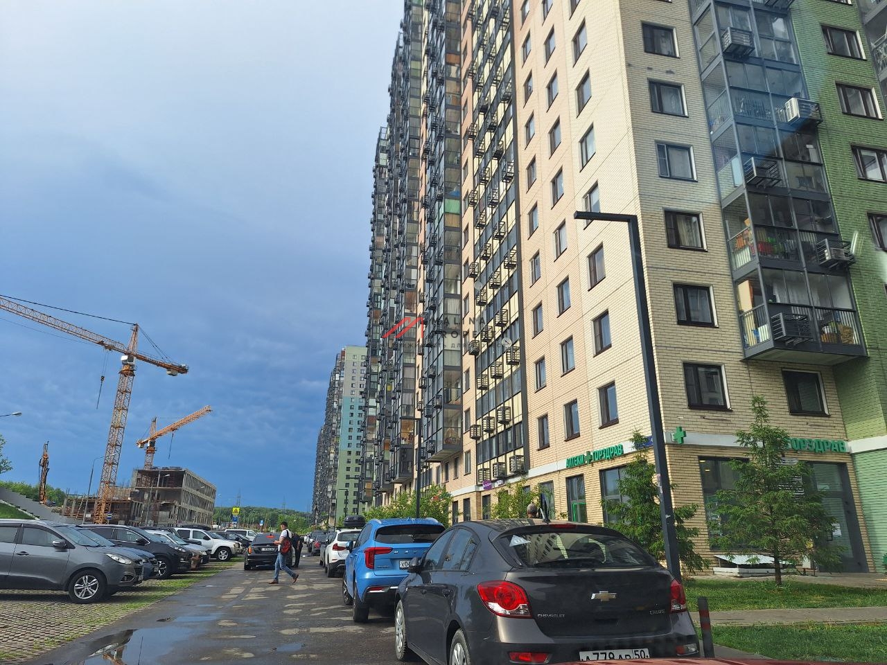 Продажа помещения с аптекой "Ригла" в ЖК Митинский лес