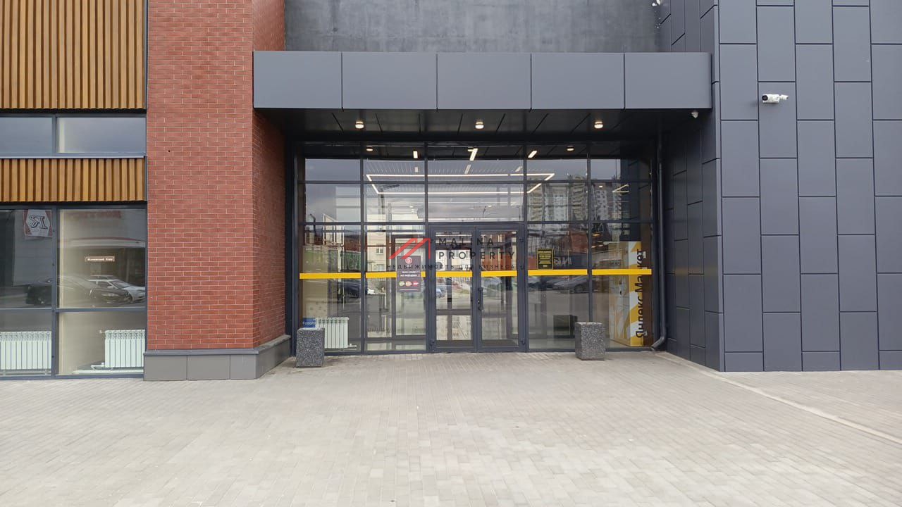 Продажа торгового здания с сетевыми арендаторами