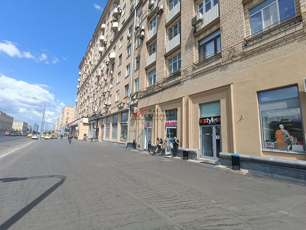 Продажа помещения с арендатором рядом с метро Алексеевская