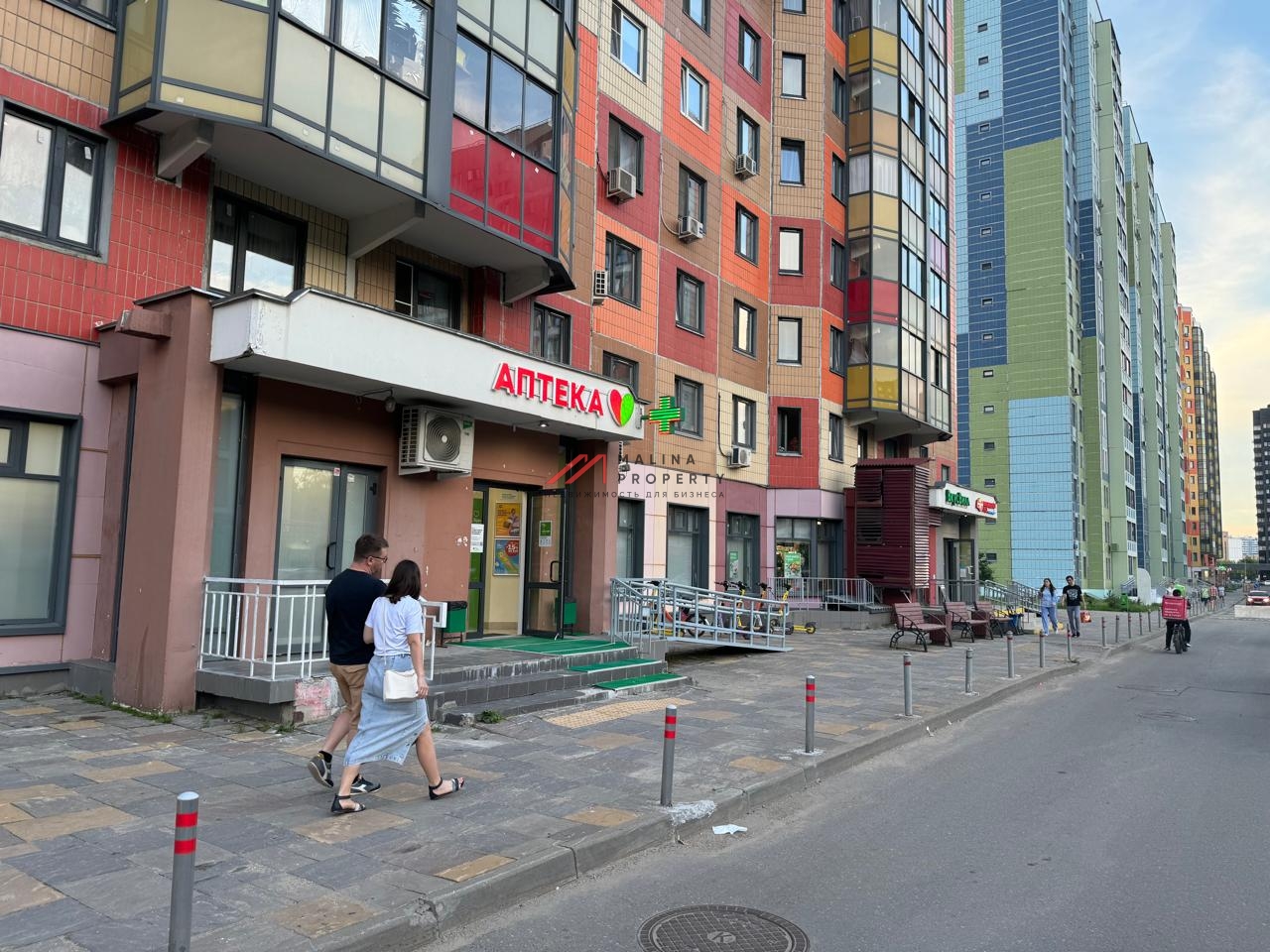 Аренда торгового помещения на улице Базовская