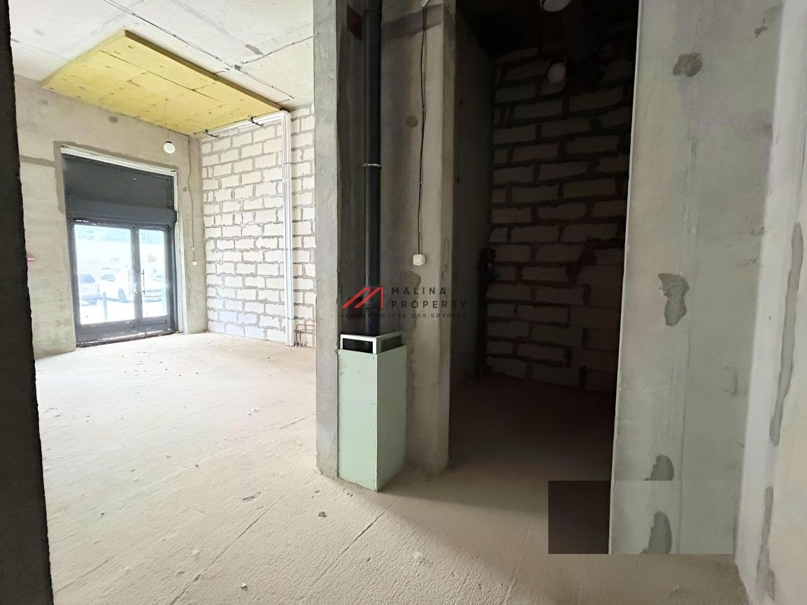 Продажа торгового помещения в ЖК "Кузьминский лес" 