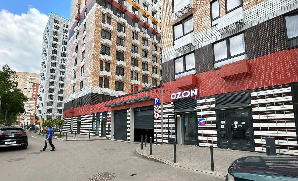 Продажа торгового помещения в ЖК "Кузьминский лес" 