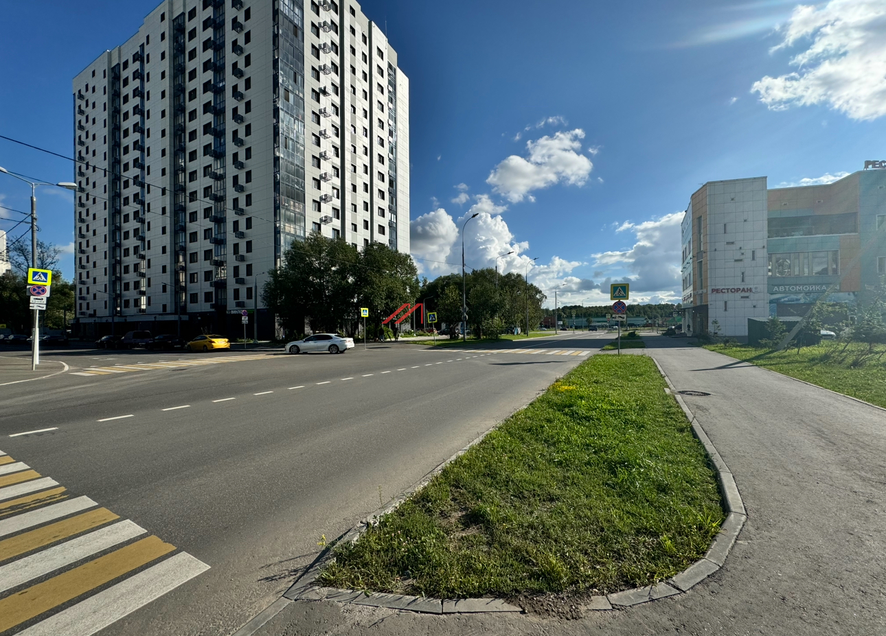 Продажа помещения с магазином "Винлаб" в районе Южное Бутово