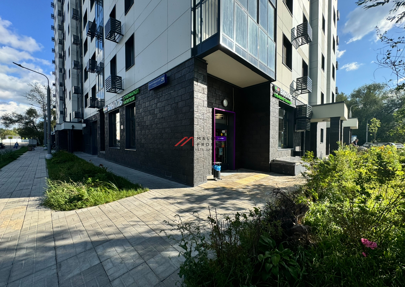 Продажа помещения с магазином "Винлаб" в районе Южное Бутово